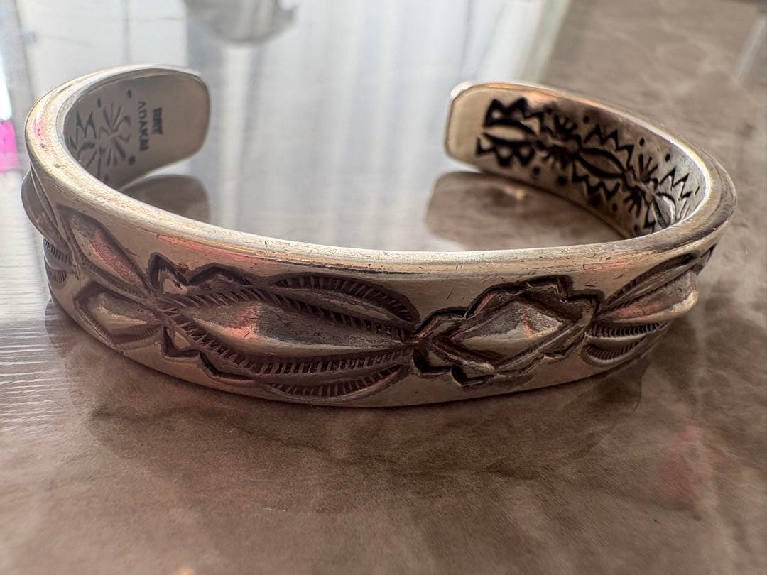 レイアダカイ　バングル　ナバホ族