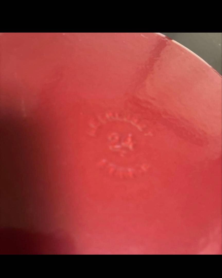 ルクルーゼ ココットロンド 24cm シルバーツマミ　両手鍋　ホーロー　鋳物