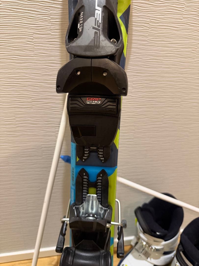 ３点セット　エラン　ELAN 子供用スキー板　90cm　スキーブーツ　ストック