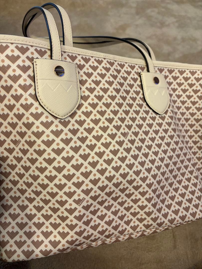 トートバッグ BALLY バリー ベルニナ　レザー ホワイト