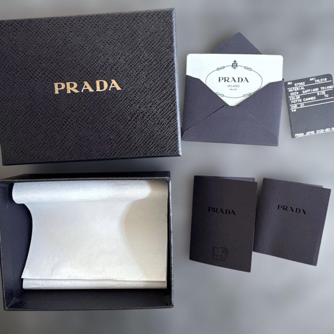 PRADA 1ML018 SAFFIANO Triang Cammeo 財布