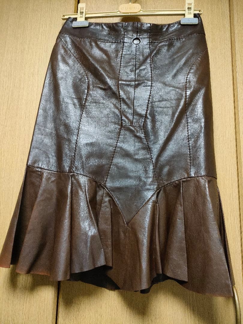 YSLイブサンローランヴィンテージレザースカート