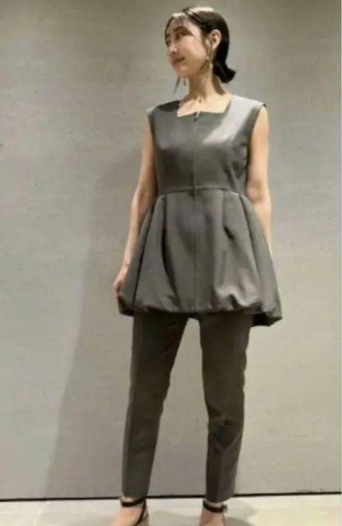 お値下げ中【新品未使用 38サイズ】CELFORD バルーンペプラムセットアップ