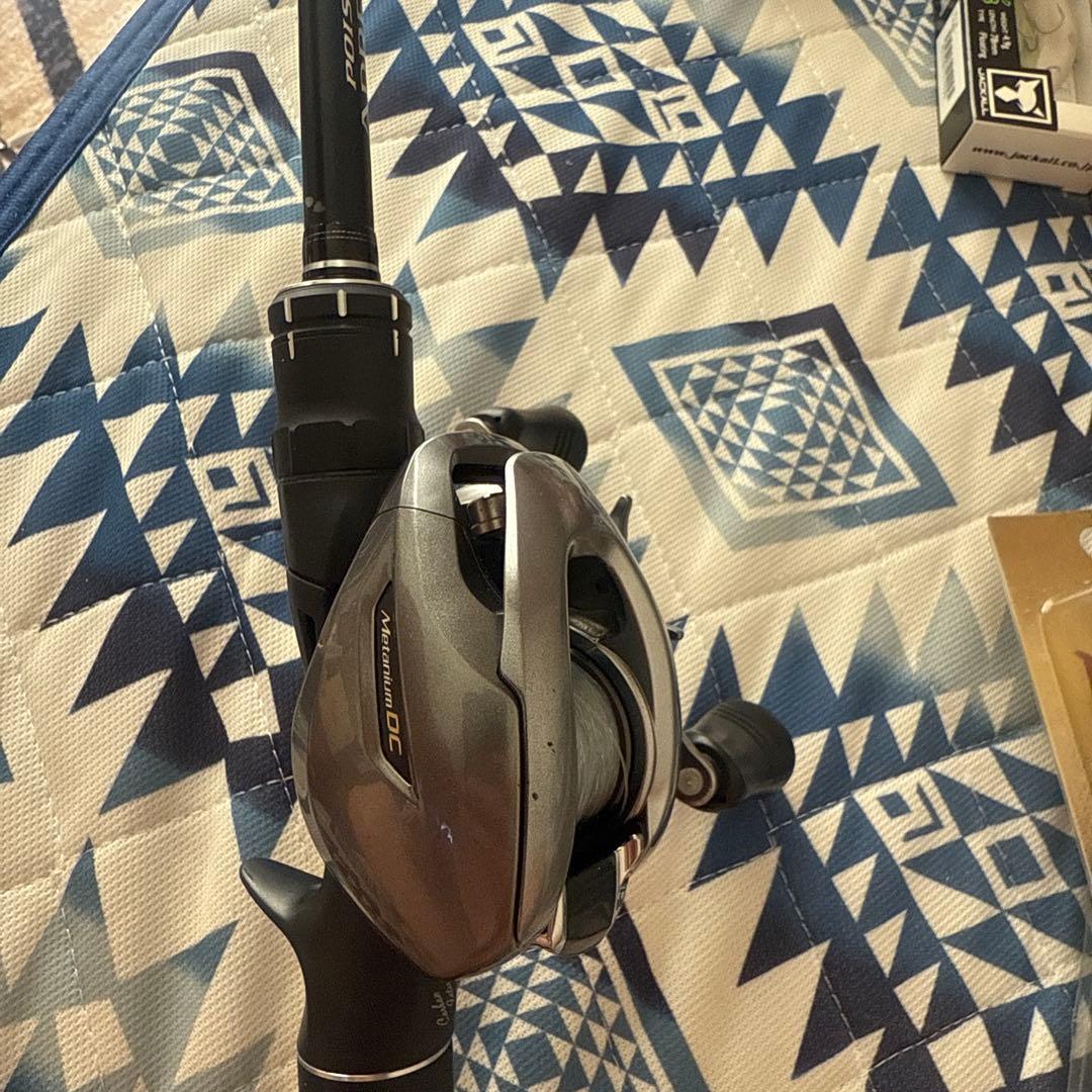 バス釣り引退セット　15メタニウムDC、18ポイズンアドレナ