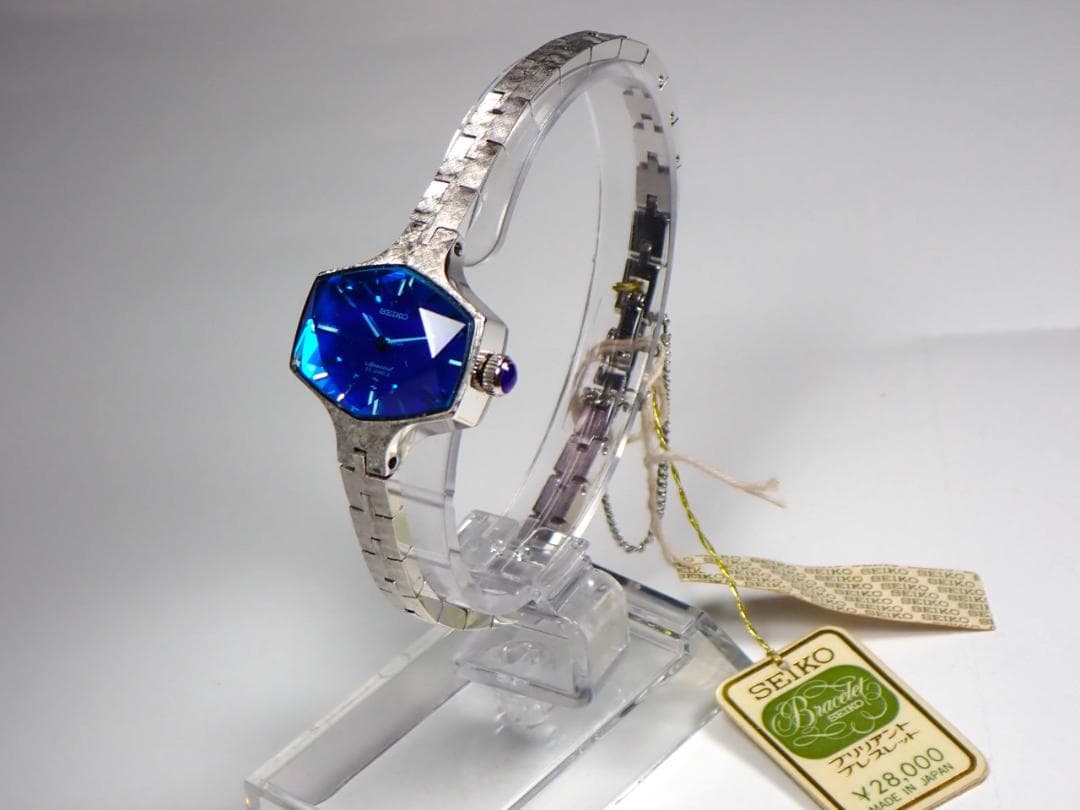 未使用デッド　セイコースペシャル　23石　ブリリアントブルーカットガラス　手巻き