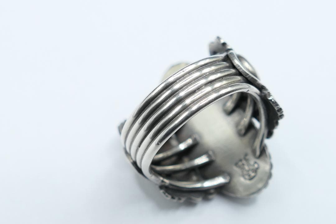 美品　14号　ナバホ　ランニングベアスタジオ　ターコイズ　リング　RB　指輪