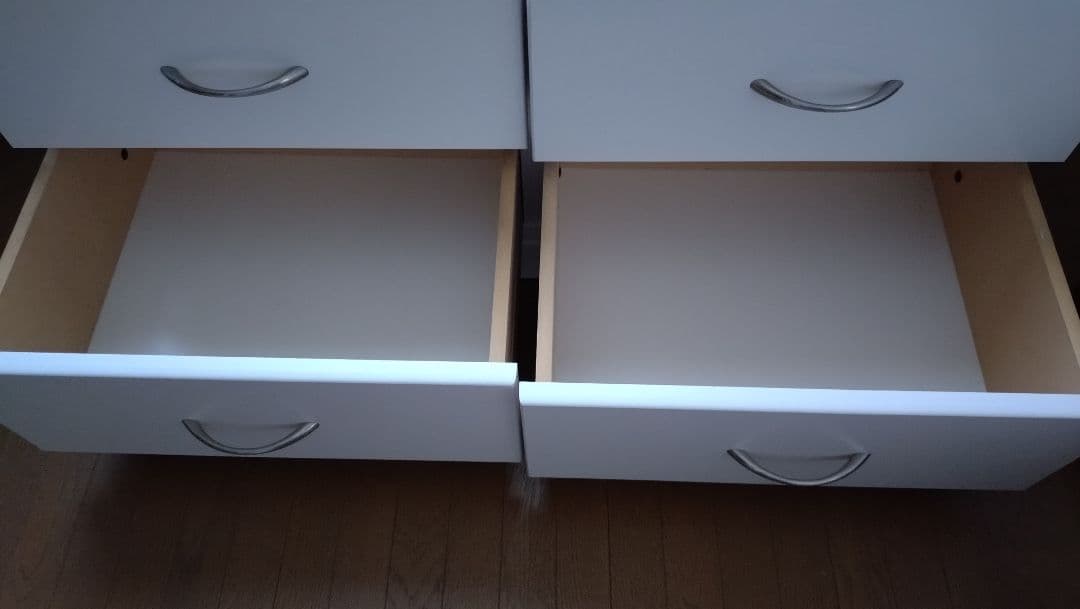 チェスト✿ホワイト木製チェスト ✿　 引き出し4つ