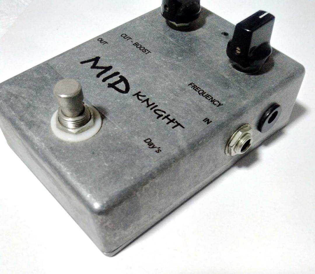 Day's Corporation MID KNIGHT ベース用プリアンプEQ