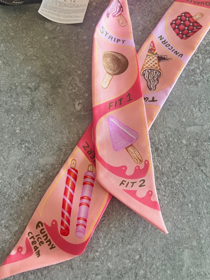 期間限定: HERMES シルクスカーフ アイスクリームデザイン