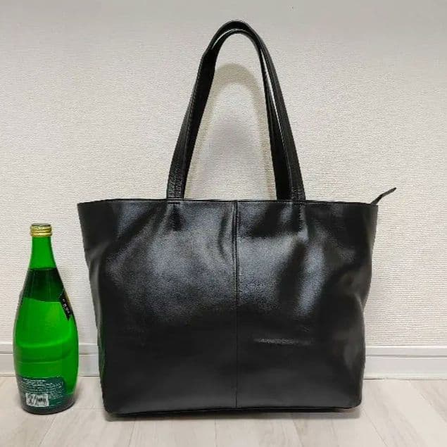 ユナイテッドアローズ　ブラック　レザートートバッグ