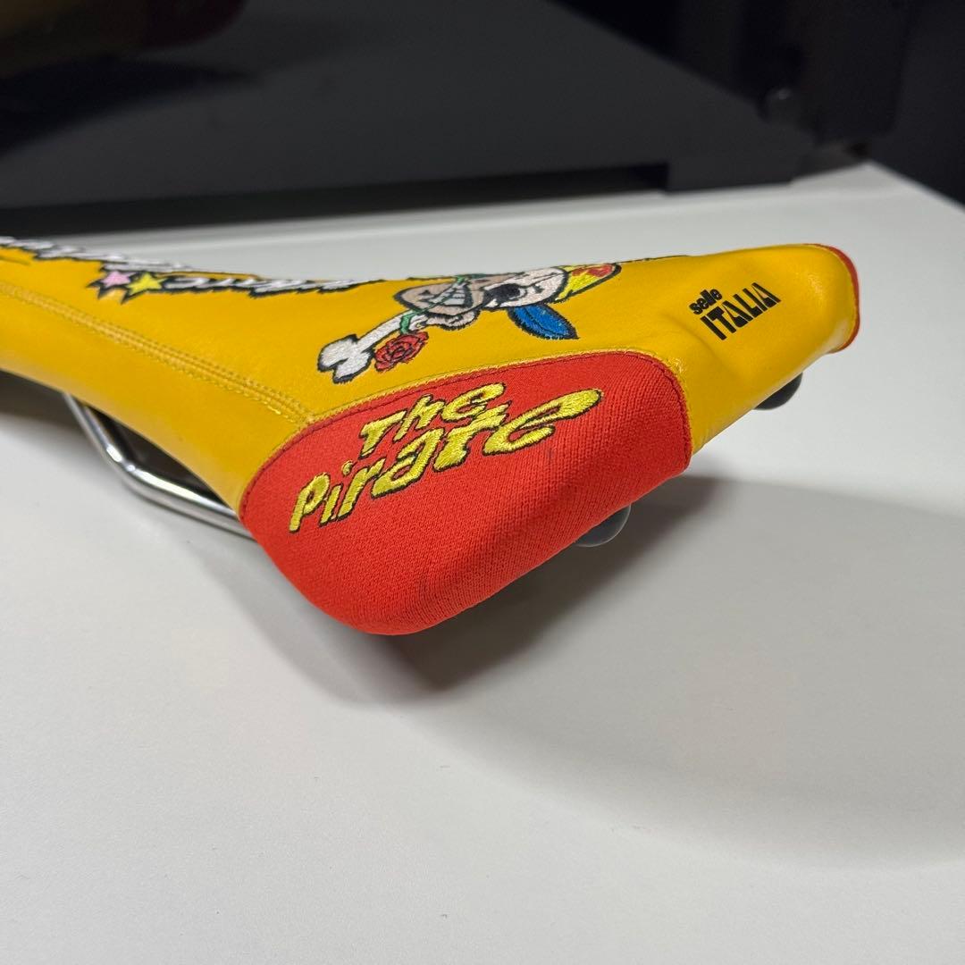 セライタリア　パンターニ　サドル