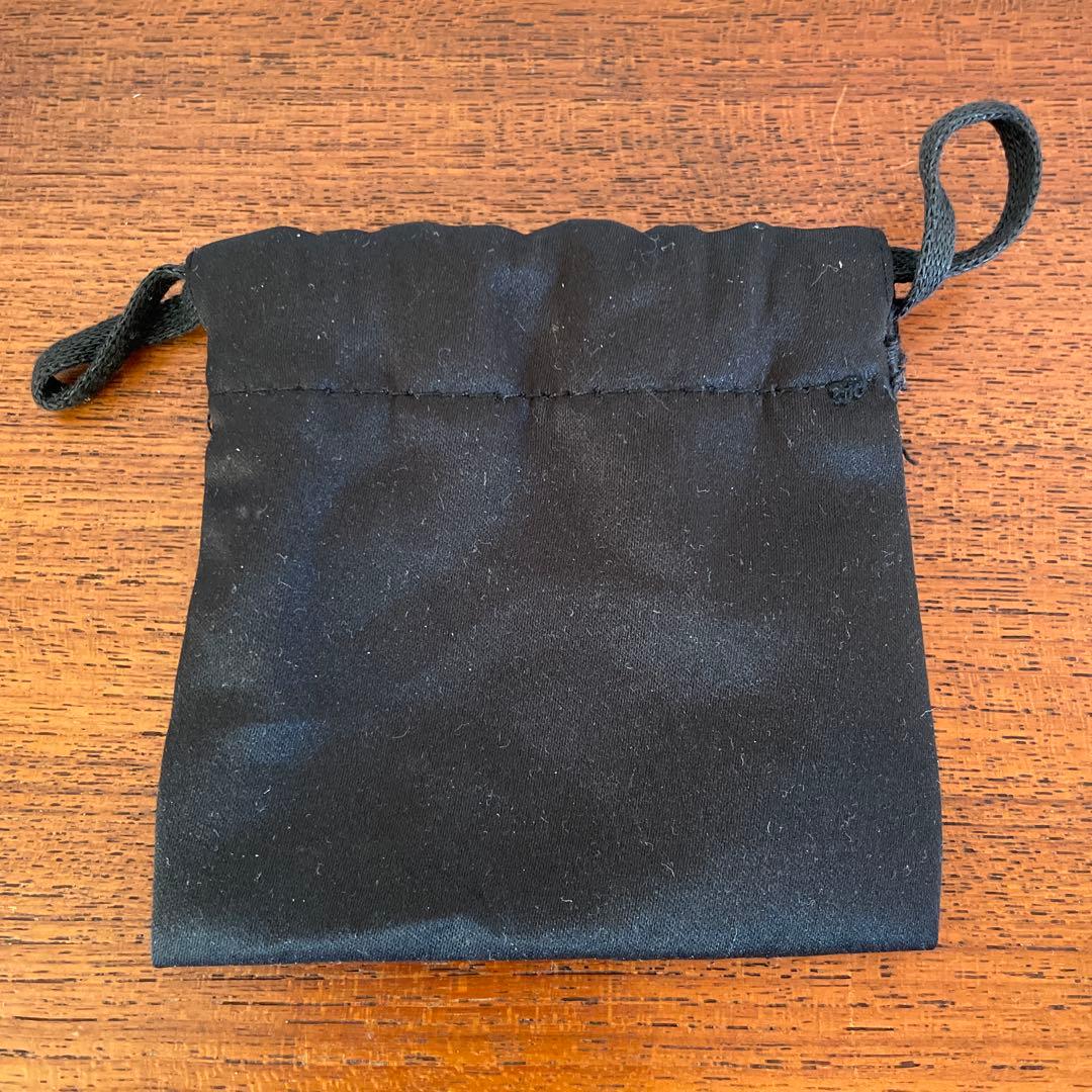 【付属品あり】MIU MIUメタル ヘアクリップ　3点セット　ロゴ　ストーン