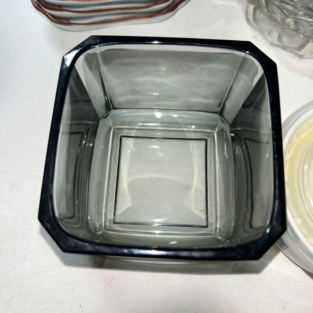 有田焼小皿5枚&ニトリ蓋付和紋クッキングコンテナー 他10点セット