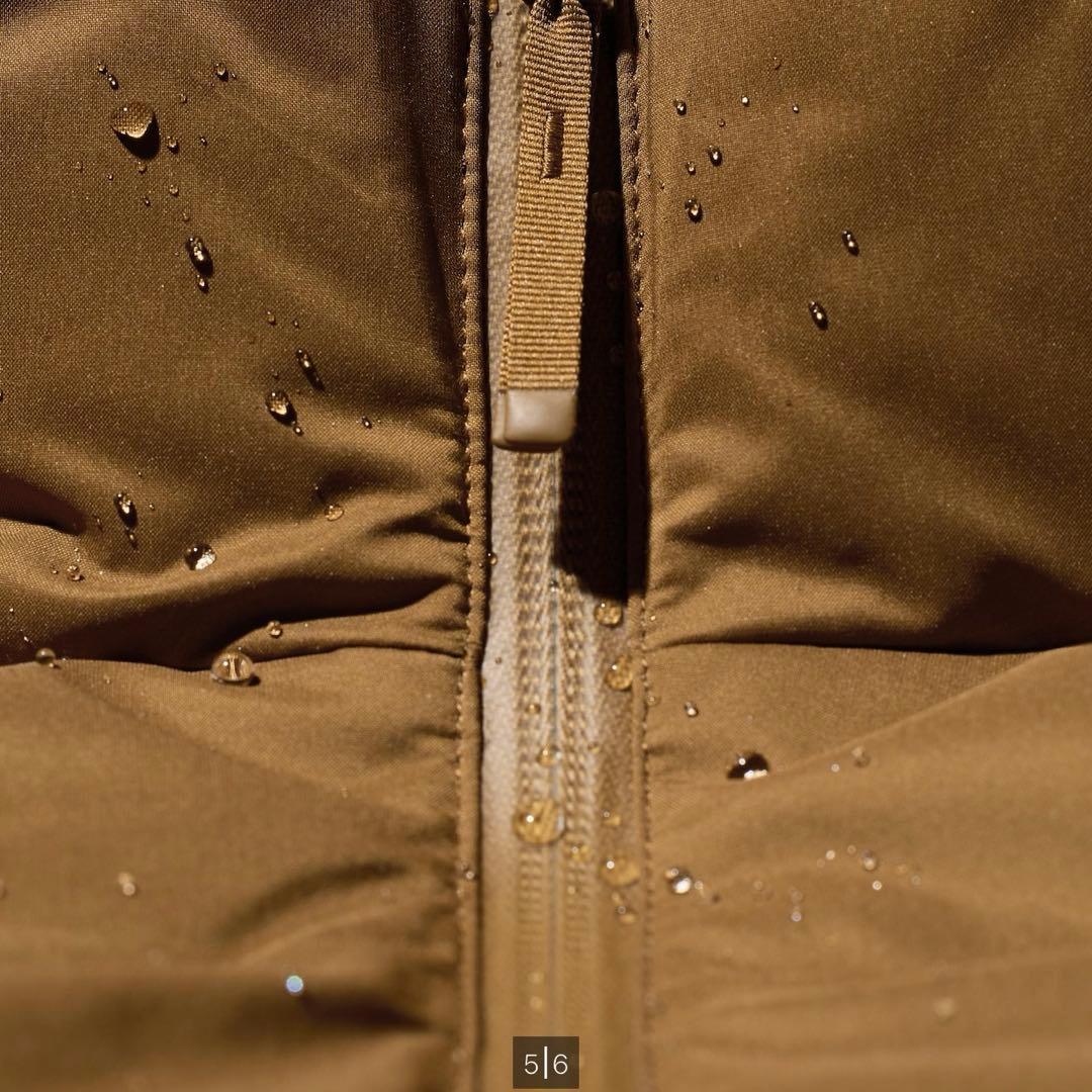 UNIQLO シームレスダウンパーカ Lサイズ　ブラウン