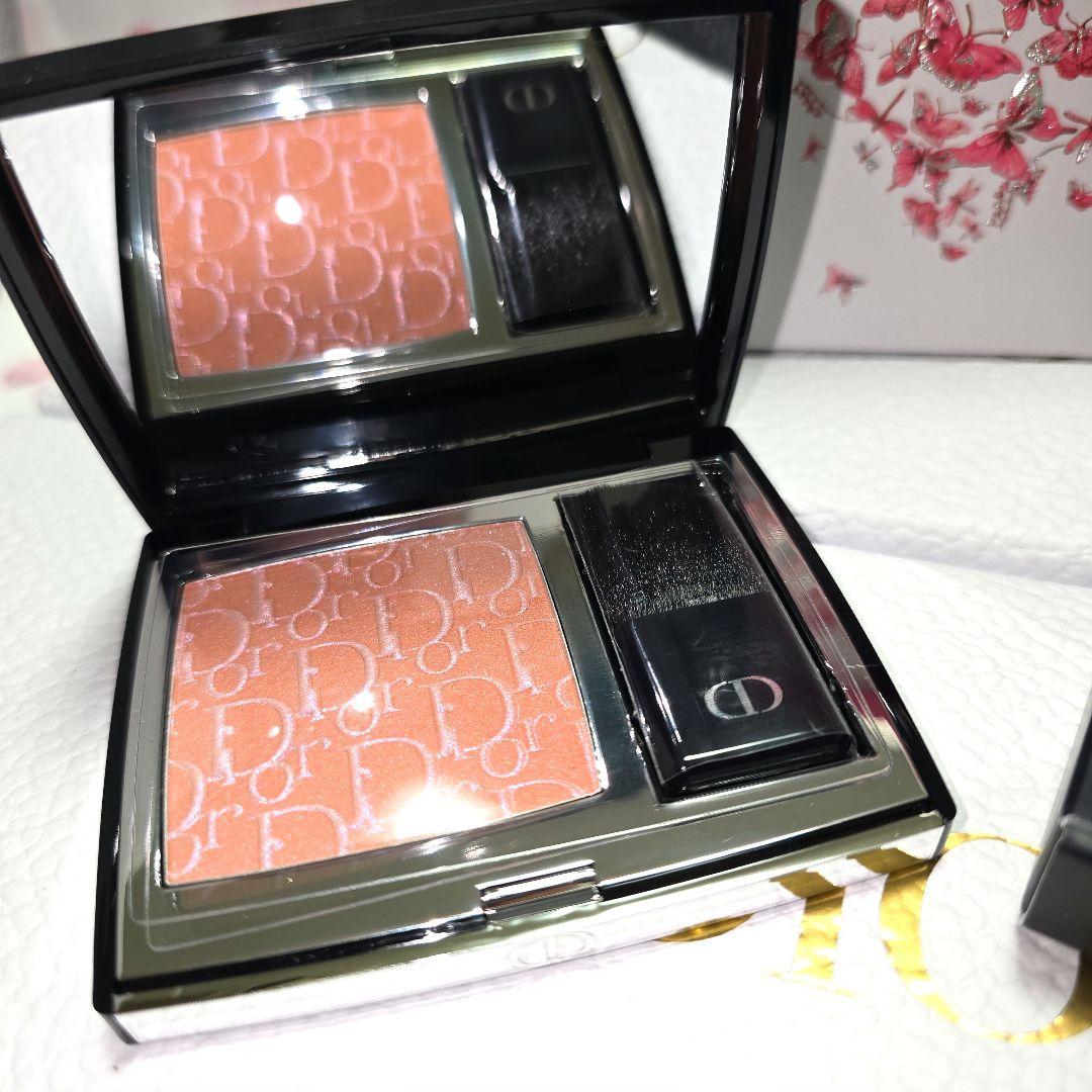 ココロ♡様♥Diorルージュブラッシュ 748+アディクトリップ121伊勢丹限定