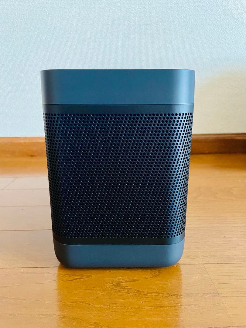 【ジャンク品】 Bang & Olufsen Beolit 20 スピーカー 黒