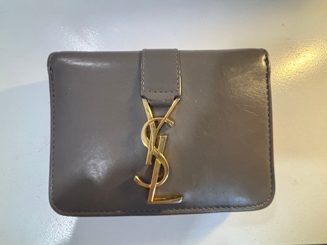 SAINT LAURENT PARIS ちぃ