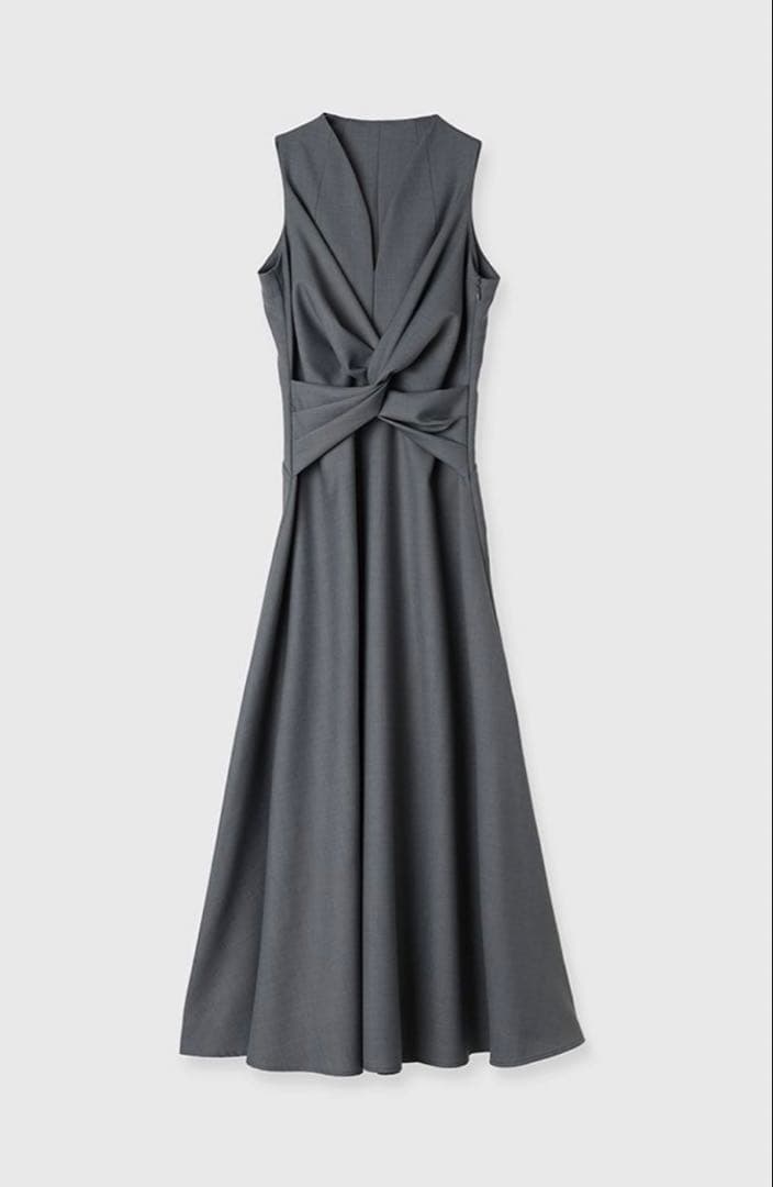 《新品未使用》アニュアンス　ツイストギャザーワンピース