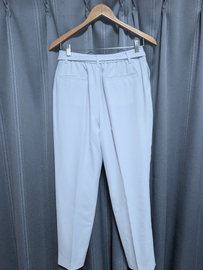 PLST プラステ　ライトグレーセットアップ