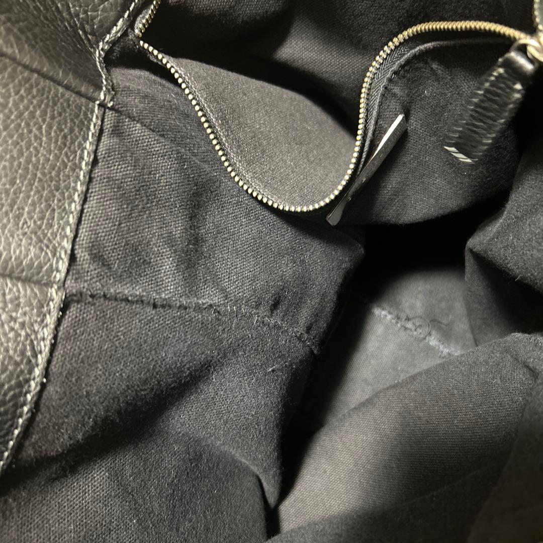 GIVENCHY グレインレザートートバッグ　ブラック