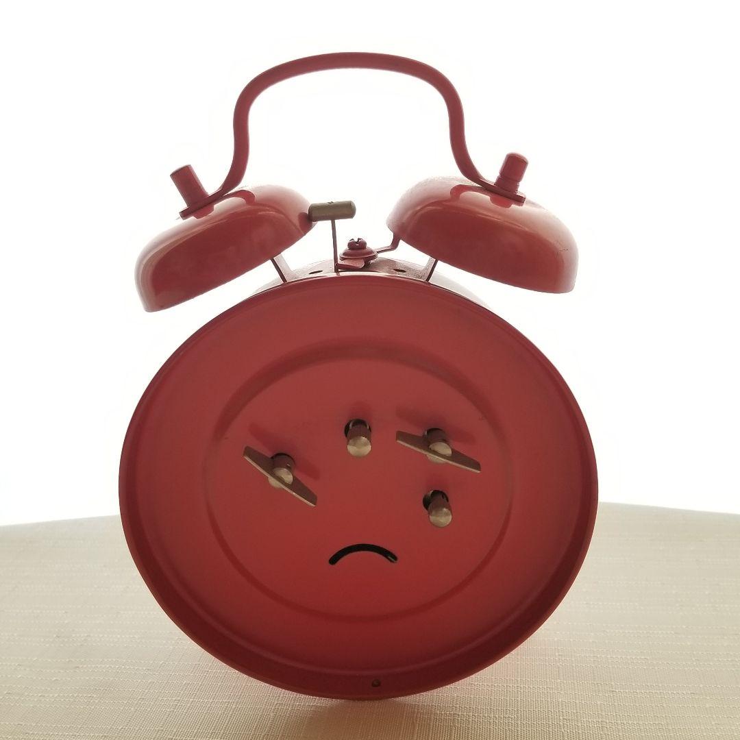 90s バックスバニー 目覚まし時計 手巻き 稼働品 ベル 大音量 【希少】