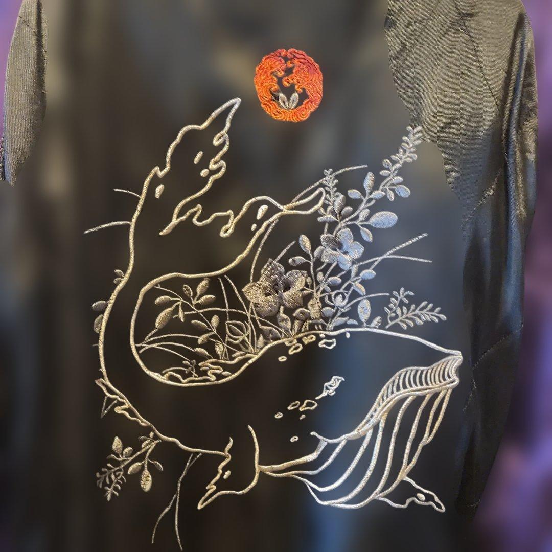 ちきりや　リバーシブル　紫と金の刺繍スカジャン