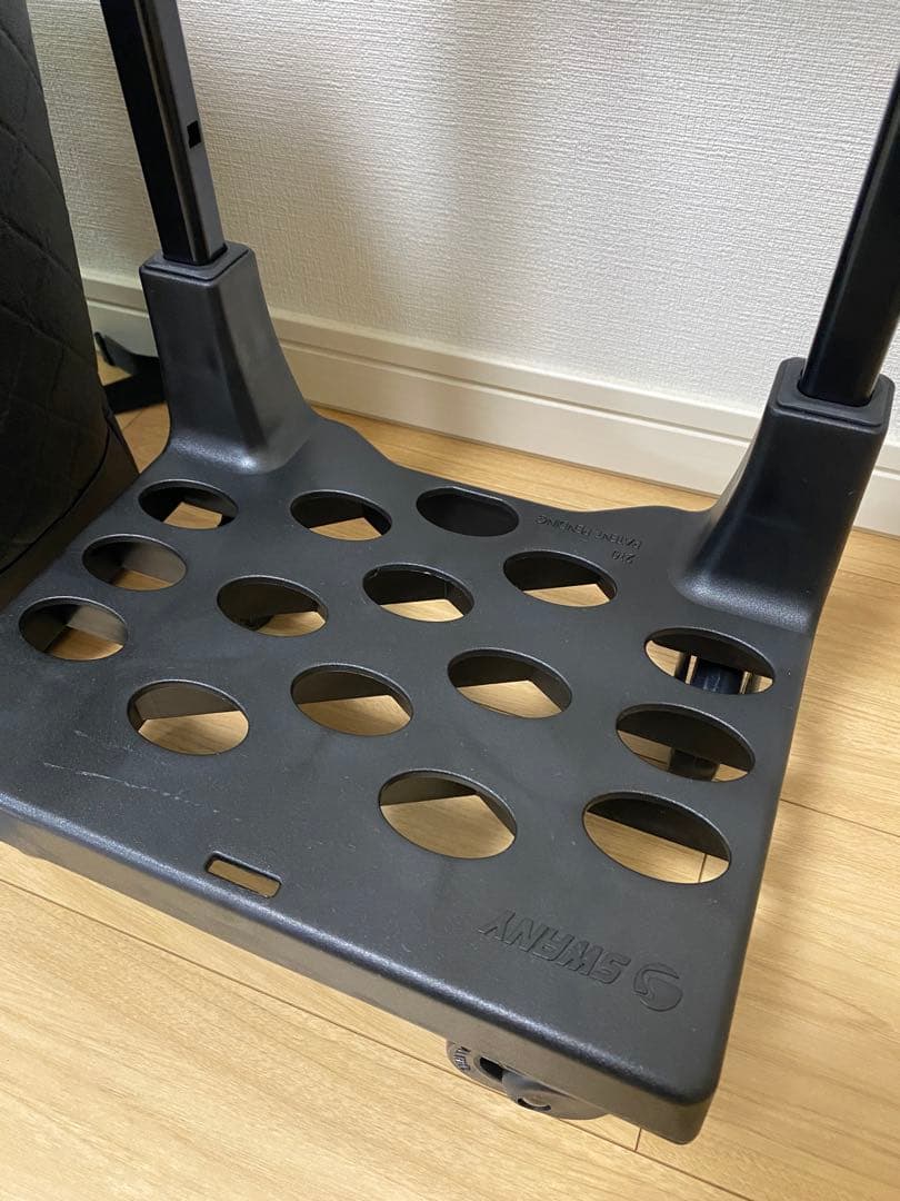 Swany スワニー キャリー ストッパー付 ダイヤキルト 美品