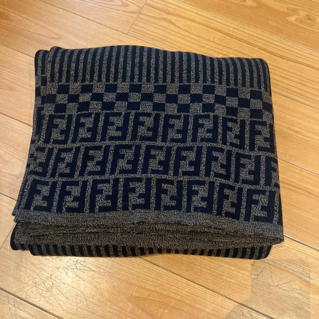 週末お値下げ♪ フェンディ　FENDI ズッカ柄　ウールブランケット 毛布