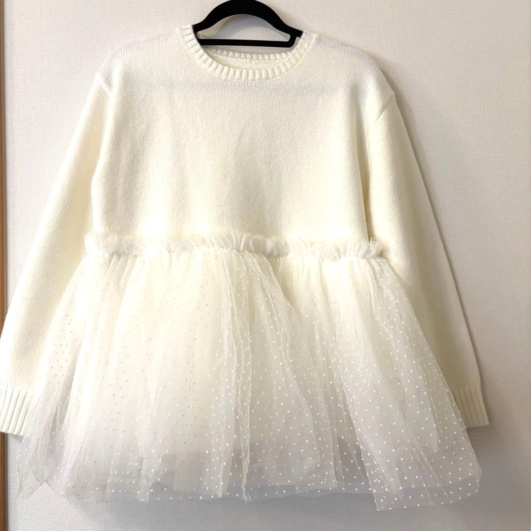 【美品】フィットモア　ドットチュールドッキングペプラムニット