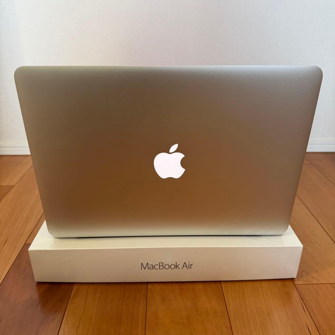 MacBook Air 13インチ(Early 2015) SSD256GB