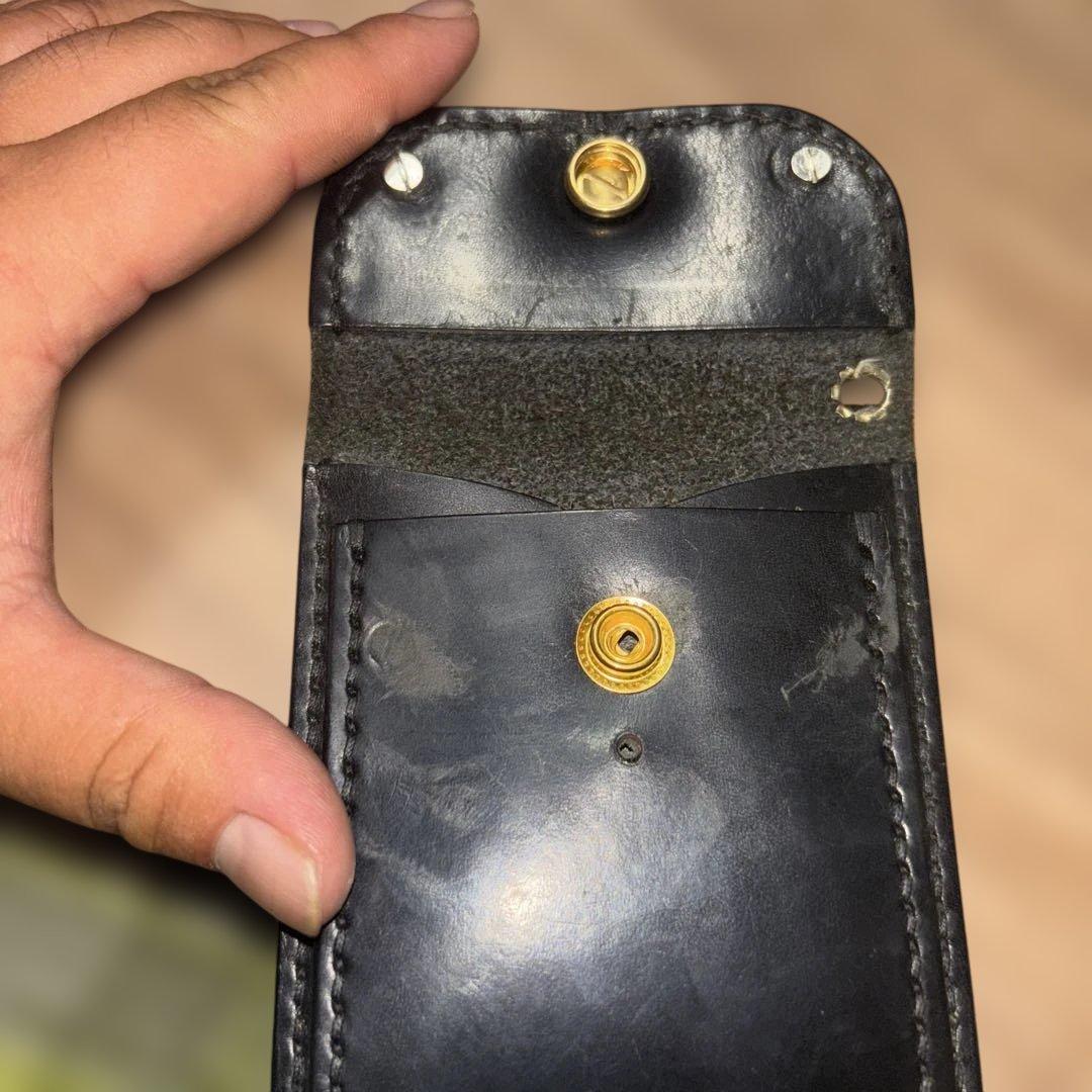 アリゾナフリーダム　二つ折り財布　黒