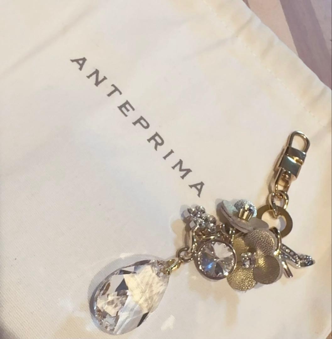 アンテプリマ　カテナバッグチャームシャンパンゴールド