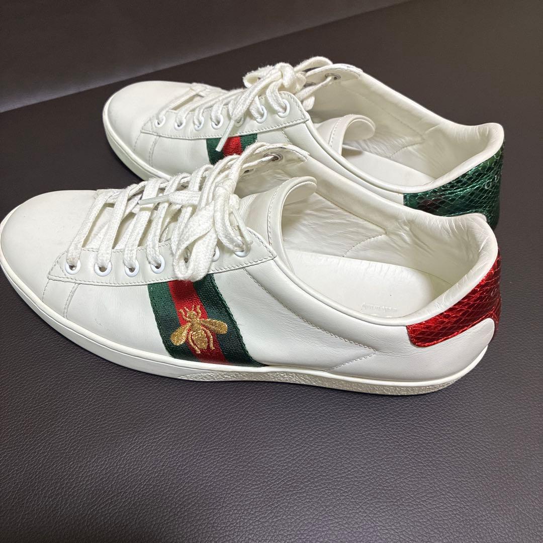 GUCCIスニーカー