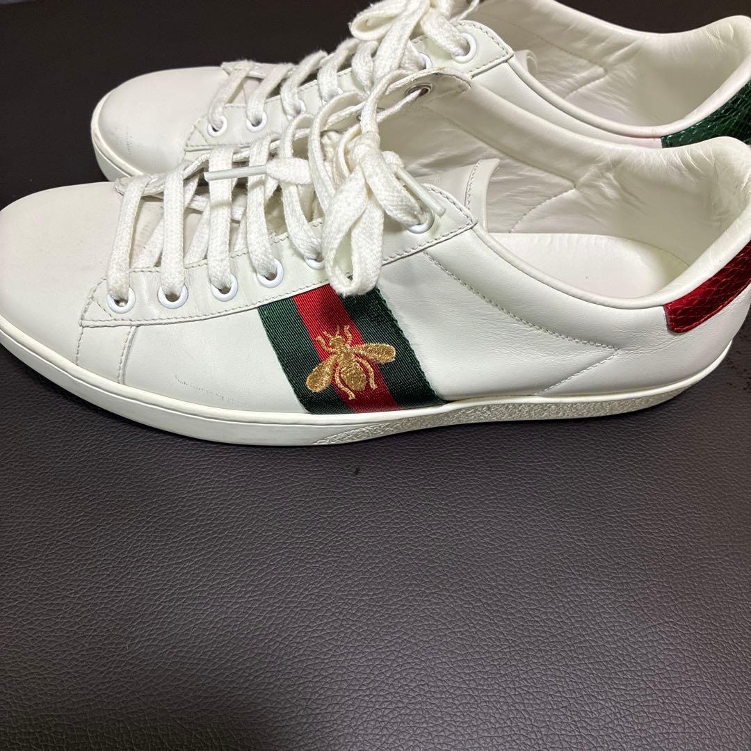 GUCCIスニーカー