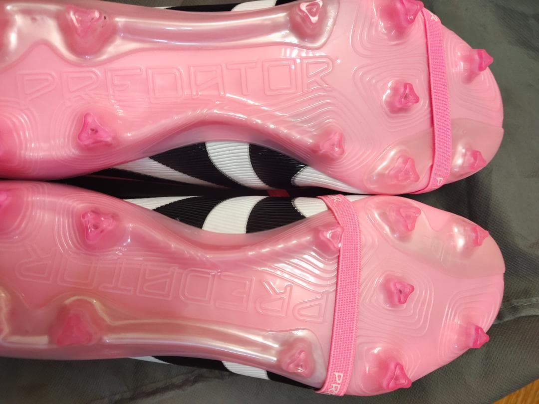 adidas Predator ベッカムモデル ピンク