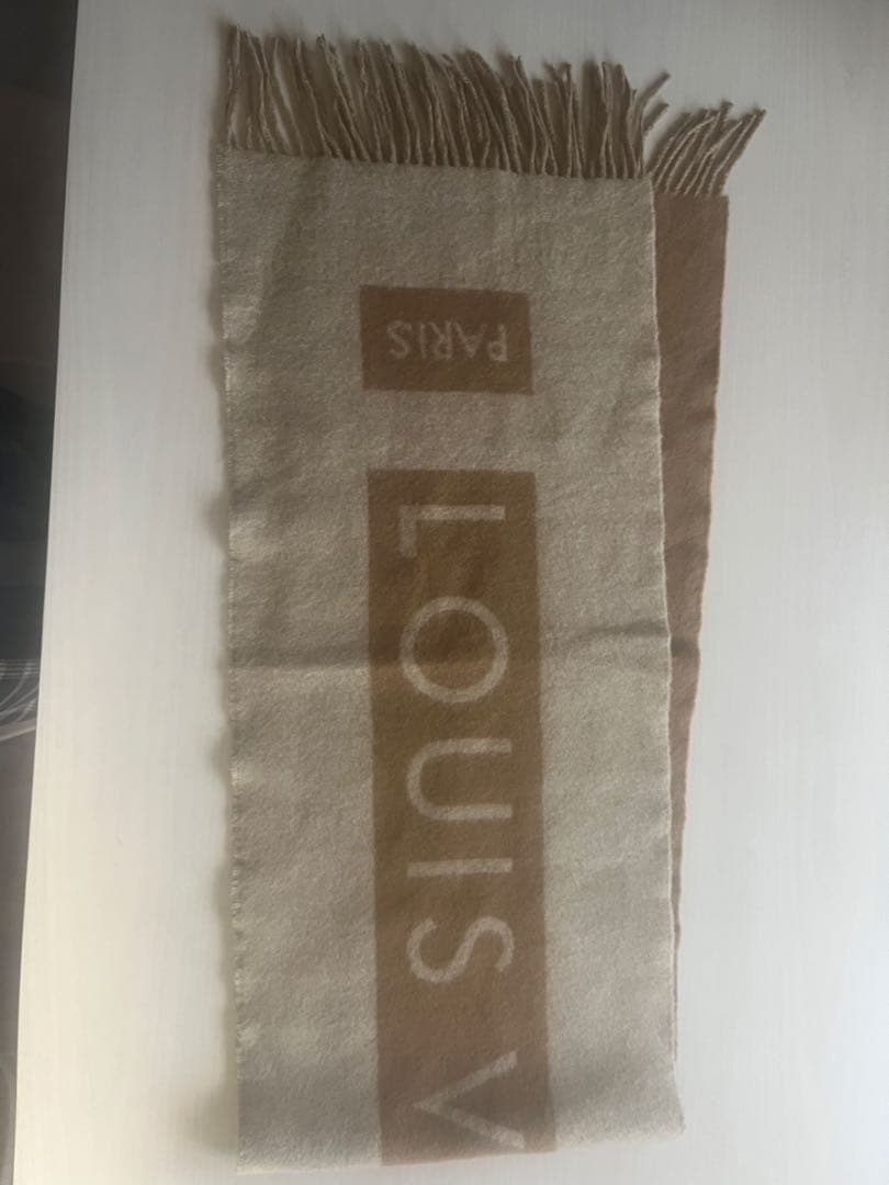 LOUIS VUITTON カシミヤマフラー