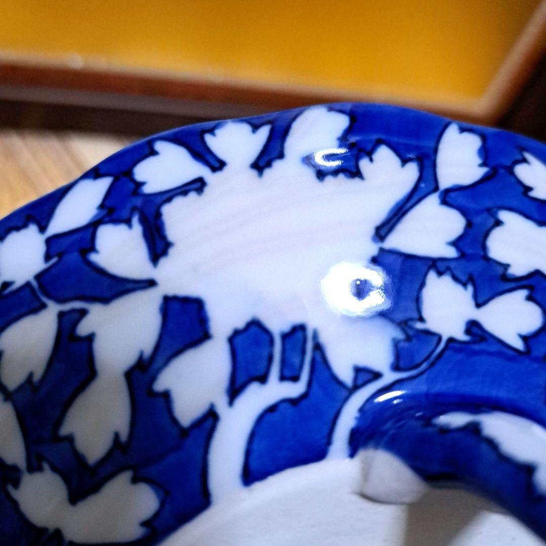 幸楽窯　金彩　氷裂文　白抜き　脚付き　三ツ脚　高台　盛皿　古伊万里　アンティーク