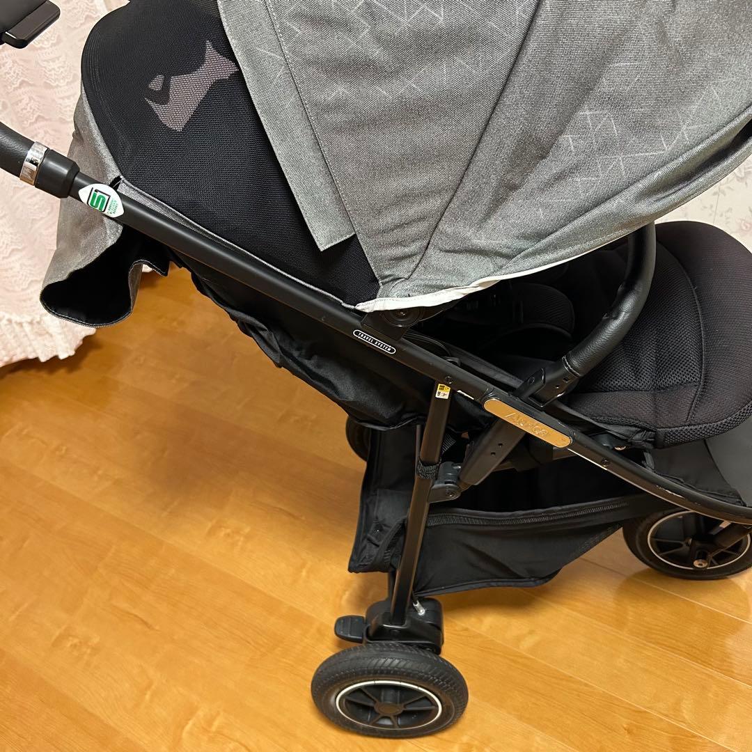 美品　Aprica アップリカ　3輪ベビーカー スムーヴプレミアムAB グレー