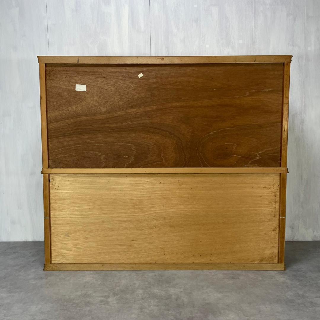 ヴィンテージ 無垢材 モールガラス 引き戸棚 ガラス棚 食器棚 飾り棚 収納