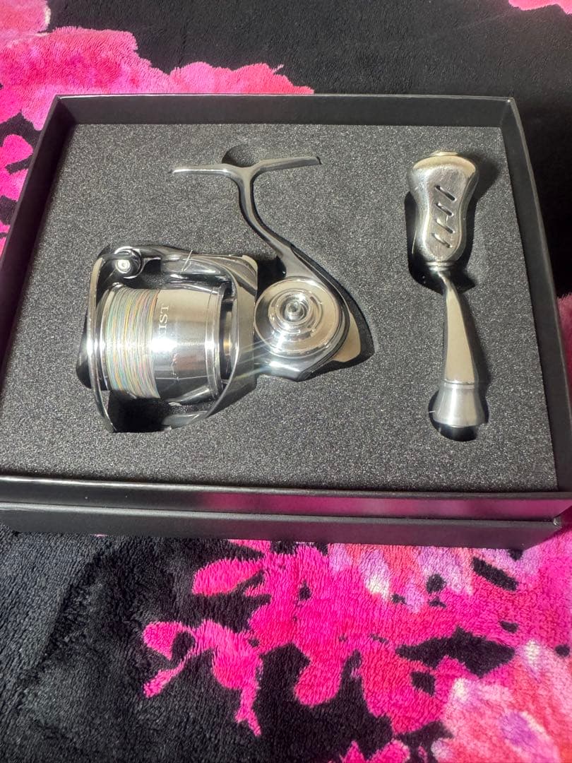 （期間限定お値下げ）ダイワ 22イグジスト LT2500S リブレFino+付き