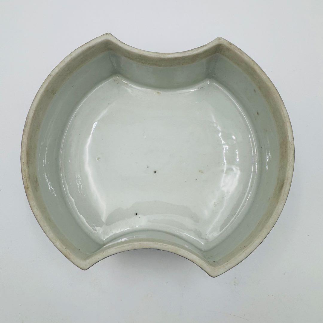 【伊万里焼　文銅型染付波千鳥蓋物　陶芸】骨董　アンティーク　インテリア