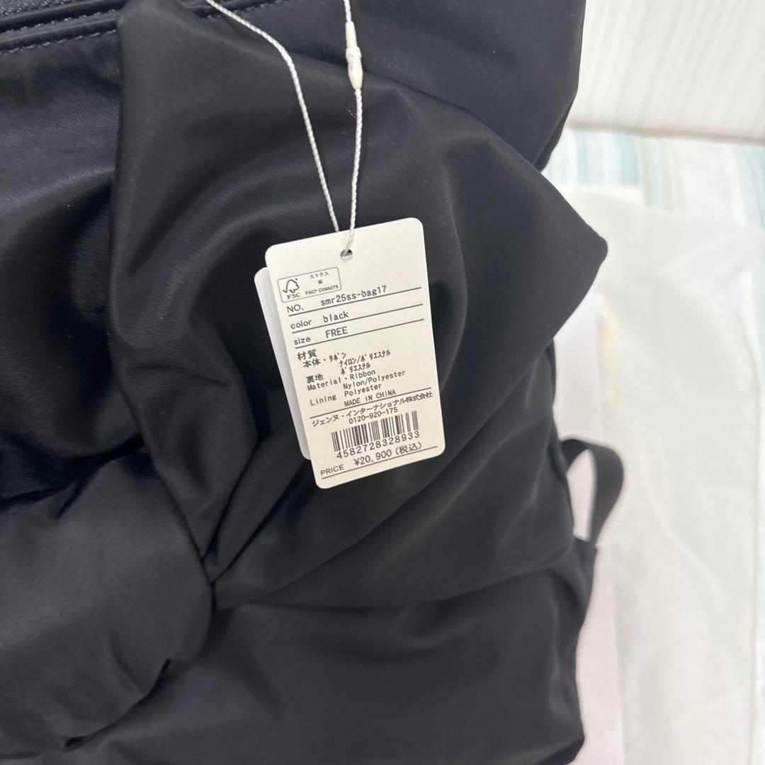 JENNE新品 リボン付きブラックナイロンリュック