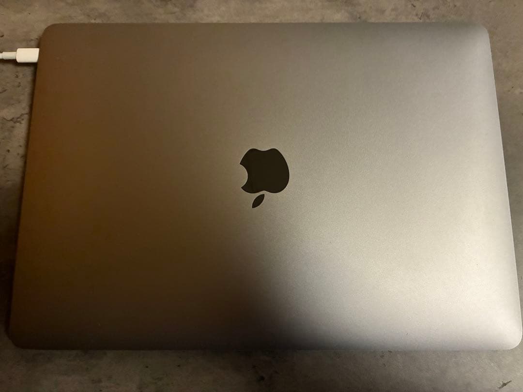 Apple MacBook Air スペースグレー M1 2020