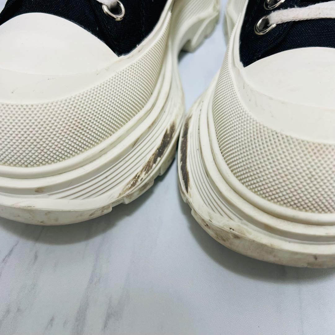 美品 アレキサンダーマックイーン トレッドスリック 厚底 22.5相当 黒白