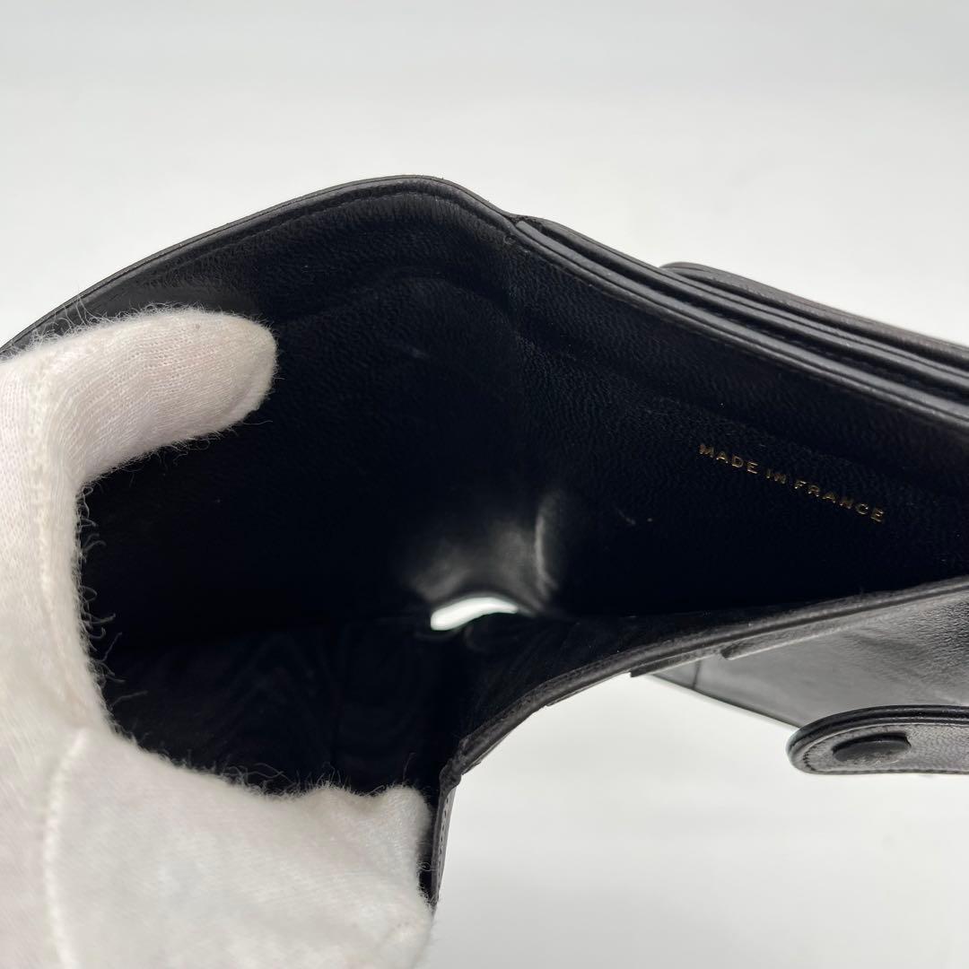 CHANEL 二つ折り財布 デカココマーク ロゴ入り 黒 ギャランティカード付き