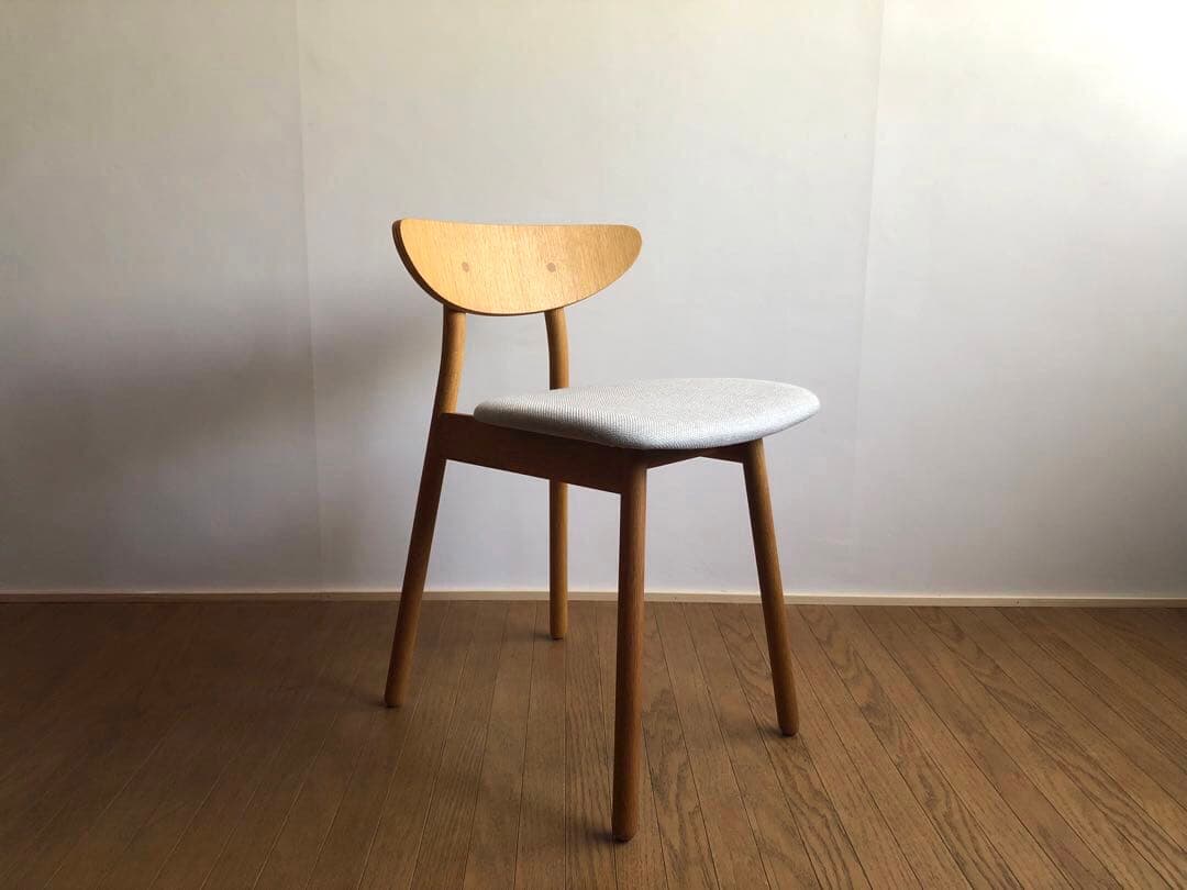 飛騨産業 cobrina コブリナチェア① ホワイトオーク無垢材 ベージュ座面