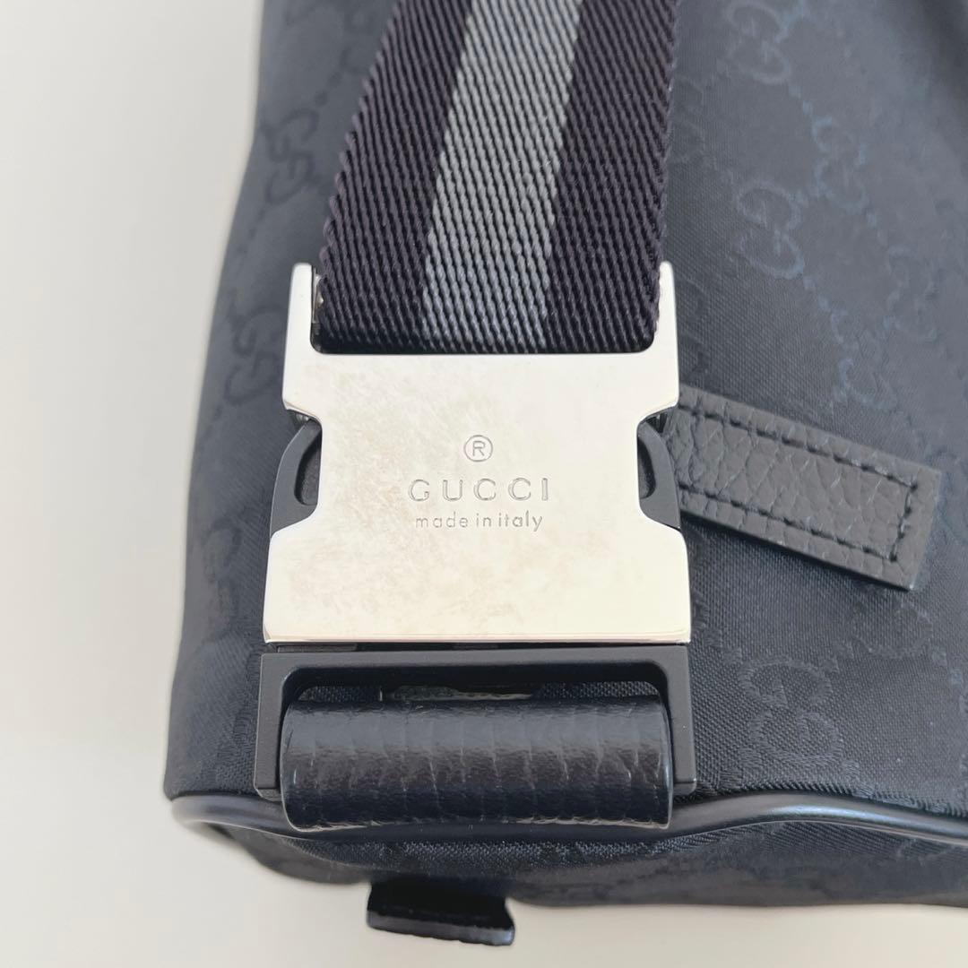 【美品】GUCCI グッチ　GGナイロン　ショルダーバッグ　ウエストバッグ