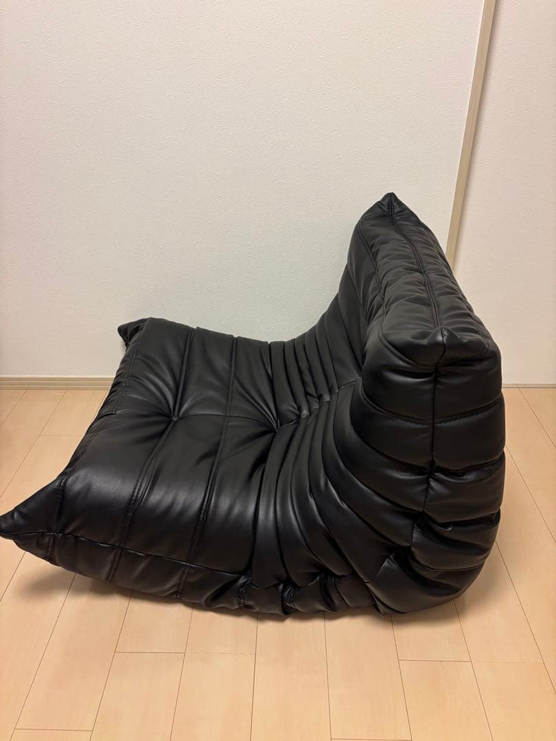 リーン・ロゼ トーゴ ソファ レザー １P