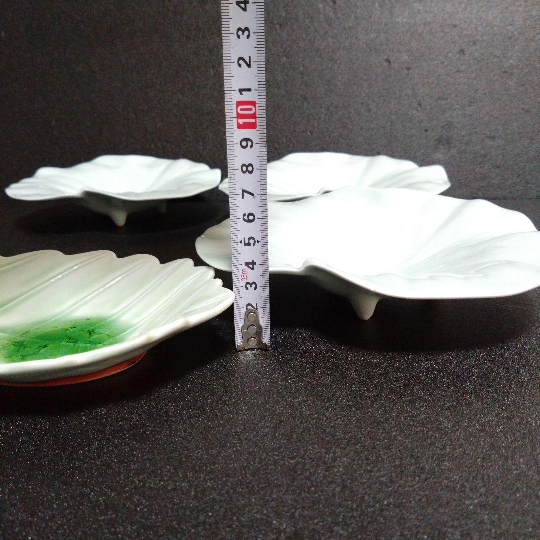 未使用 波佐見焼 光琳窯 葉型 3点脚銘々皿3枚 リーフ型3枚　お祝い