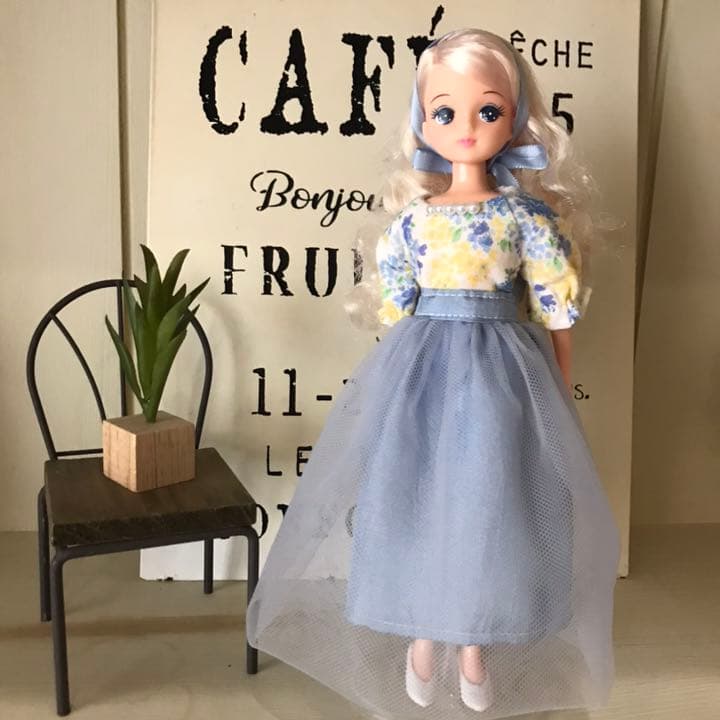 リカちゃんハンドメイド服ブラウスとチュールスカート